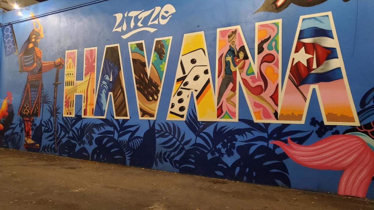 Casa Cuba In Little Havana, Brickell, Calle 8 And 10 Minutes To The Beach Free Parking Miami Zewnętrze zdjęcie